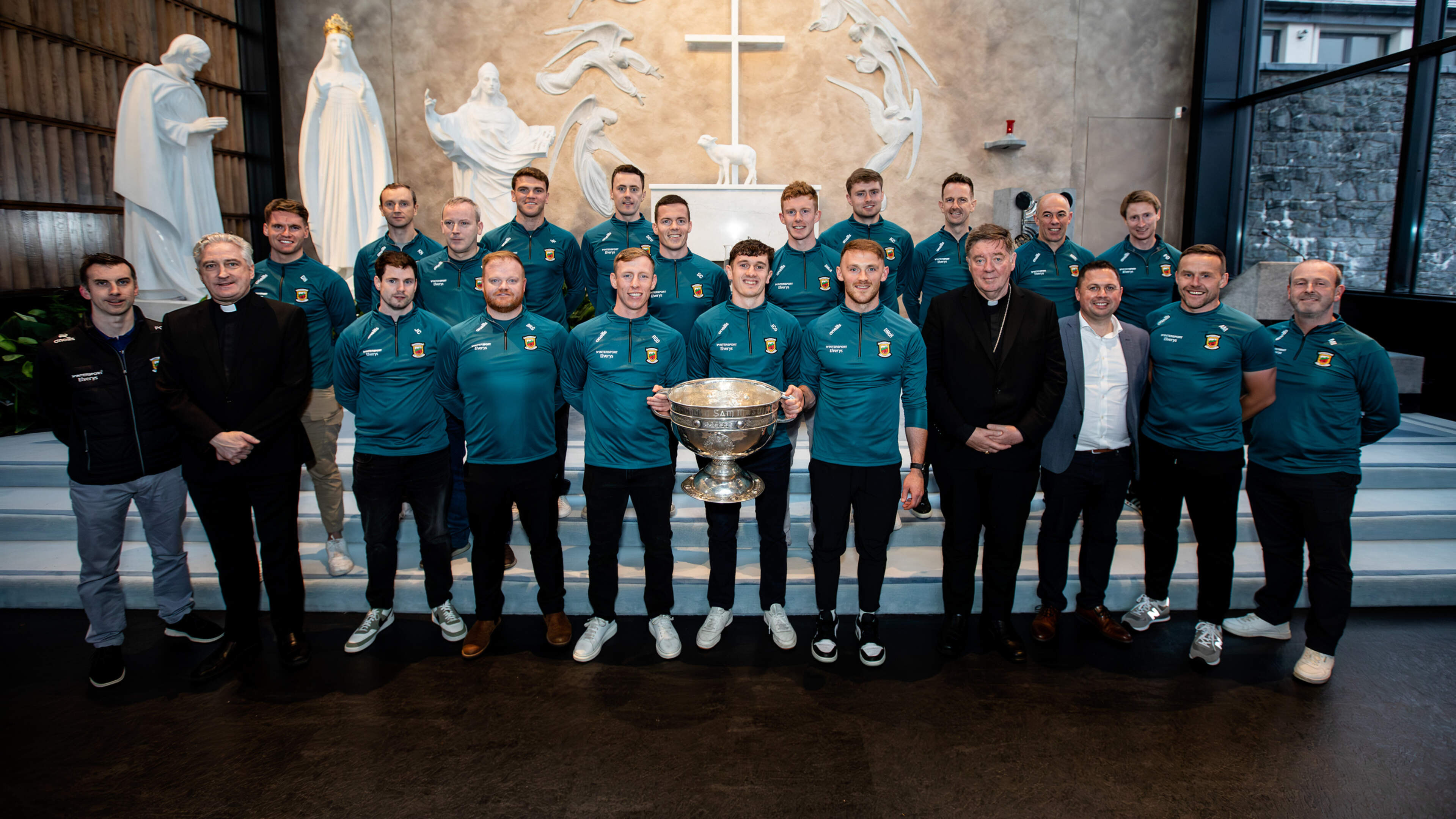 ‘It’s time to put that to bed’ – Priest dismisses Mayo ‘curse’ as over 1,600 attend prayer service for Mayo team at Knock